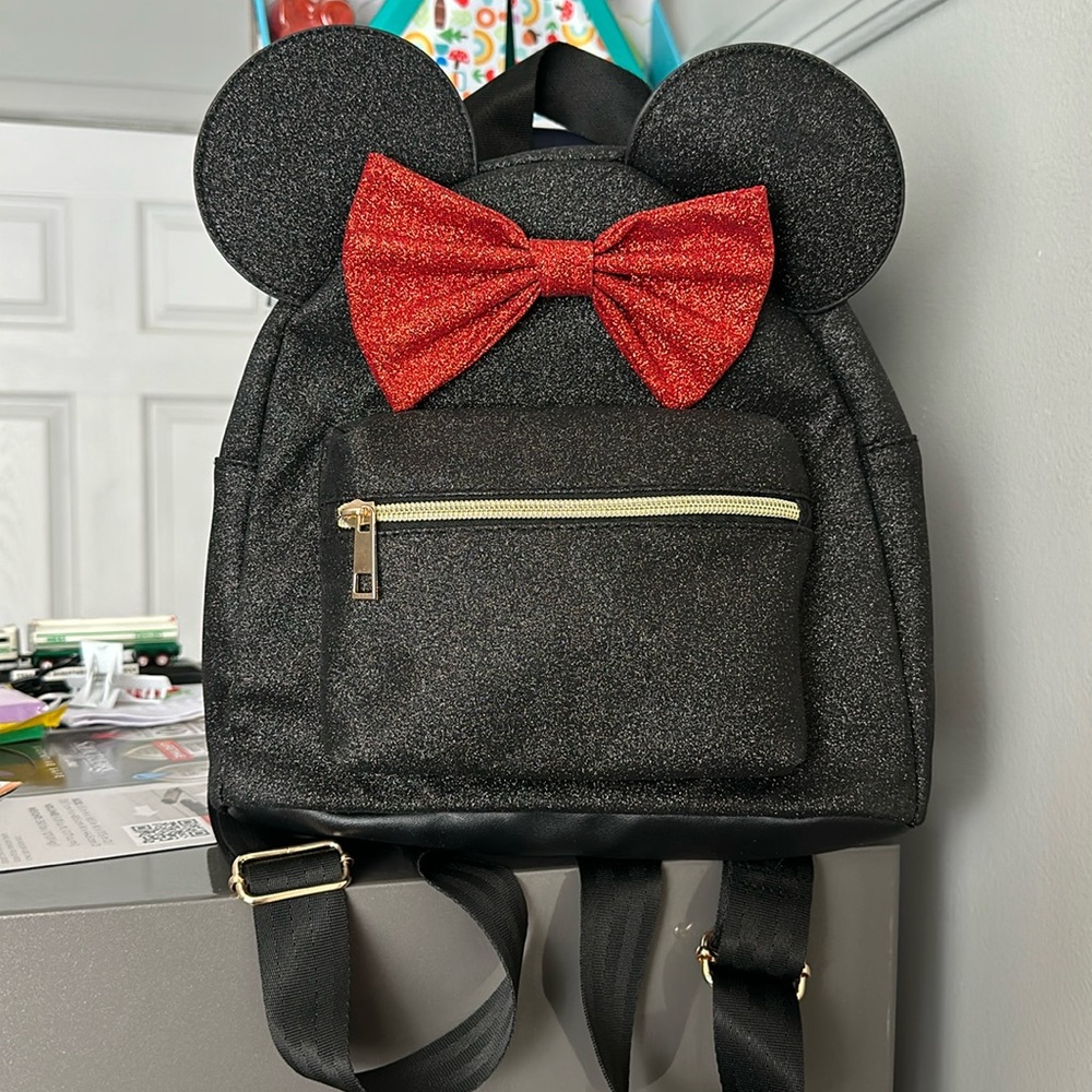 Minnie Mouse backpack